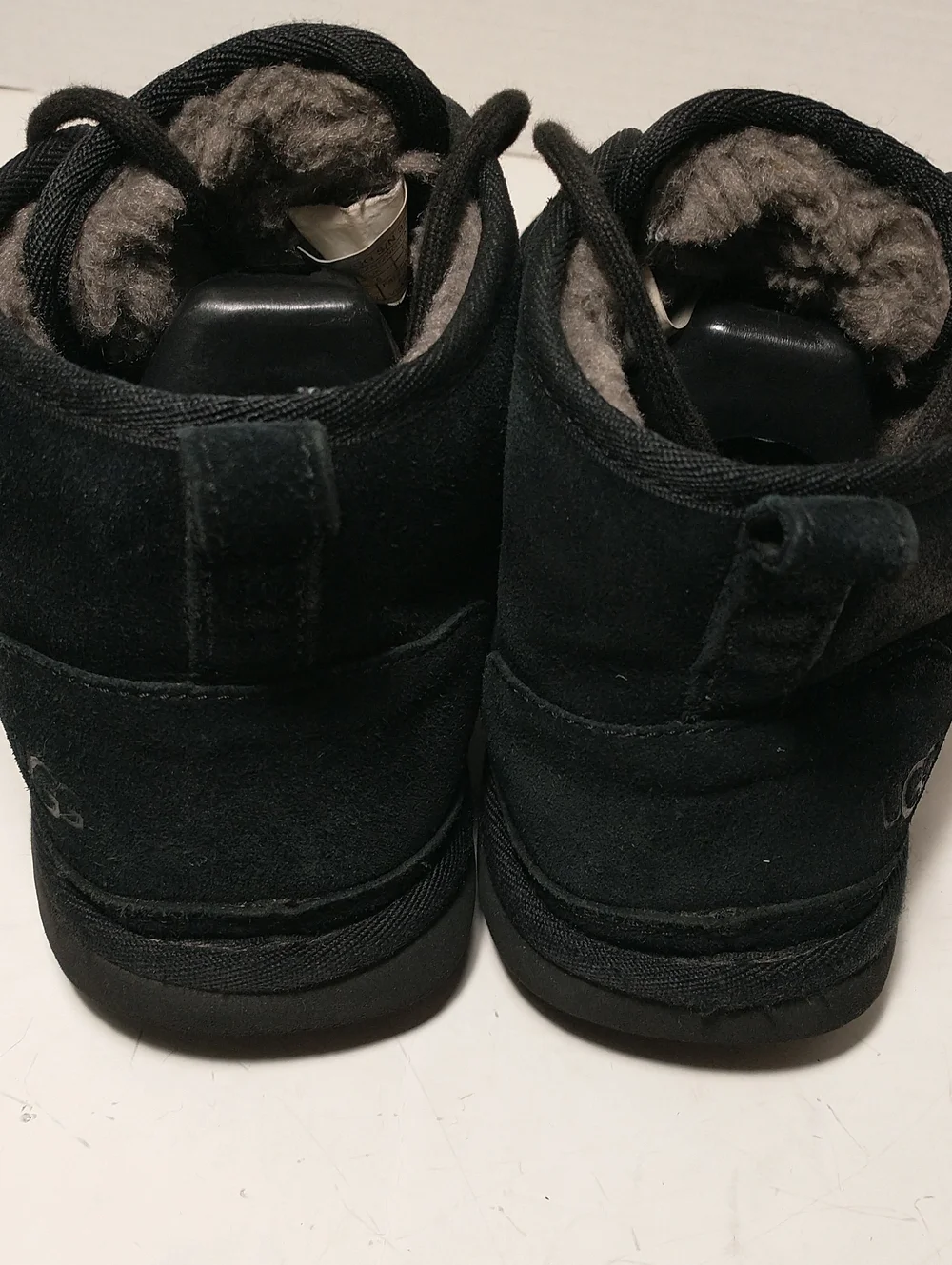 UGG Black Neumel Chukka Boot, Size 6, Euro 39, Grey Lining, Lace Up, Lugged Sole